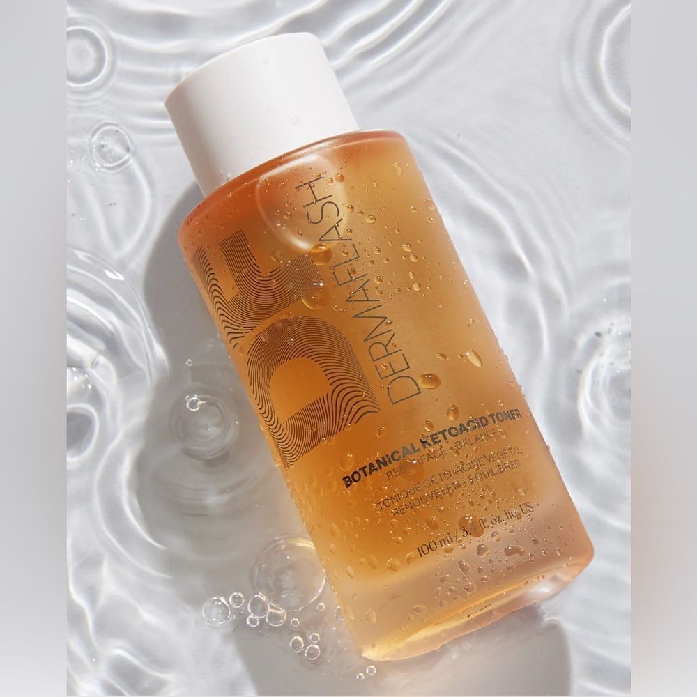DERMAFLASH BOTANICAL KETOACID TONER Non-Irritating Daily Exfoliator bran…